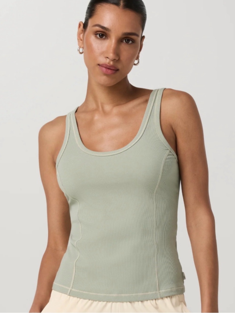 Vuori Pose Seams Tank in Sweet pea SZ XS BNWT